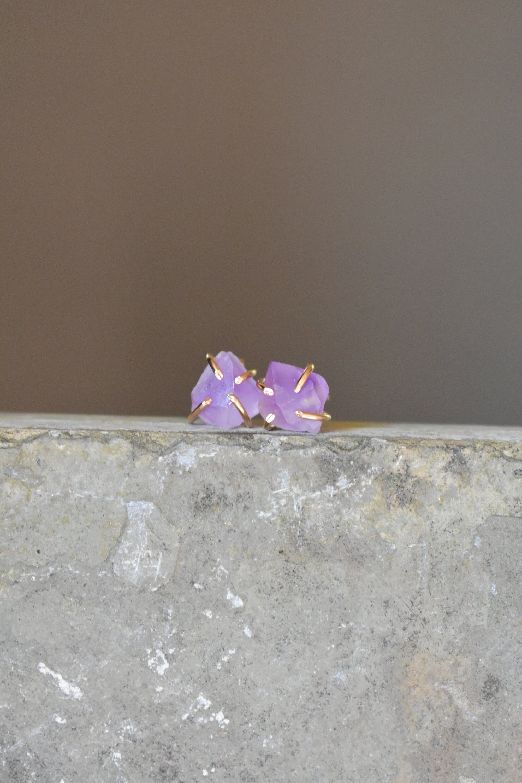Amethyst Point Earrings, Raw Purple Amethyst Crystal Studs, Modern Prong Earrings, Amethyst and Rose Gold Jewelry, February Birthstone Gifts