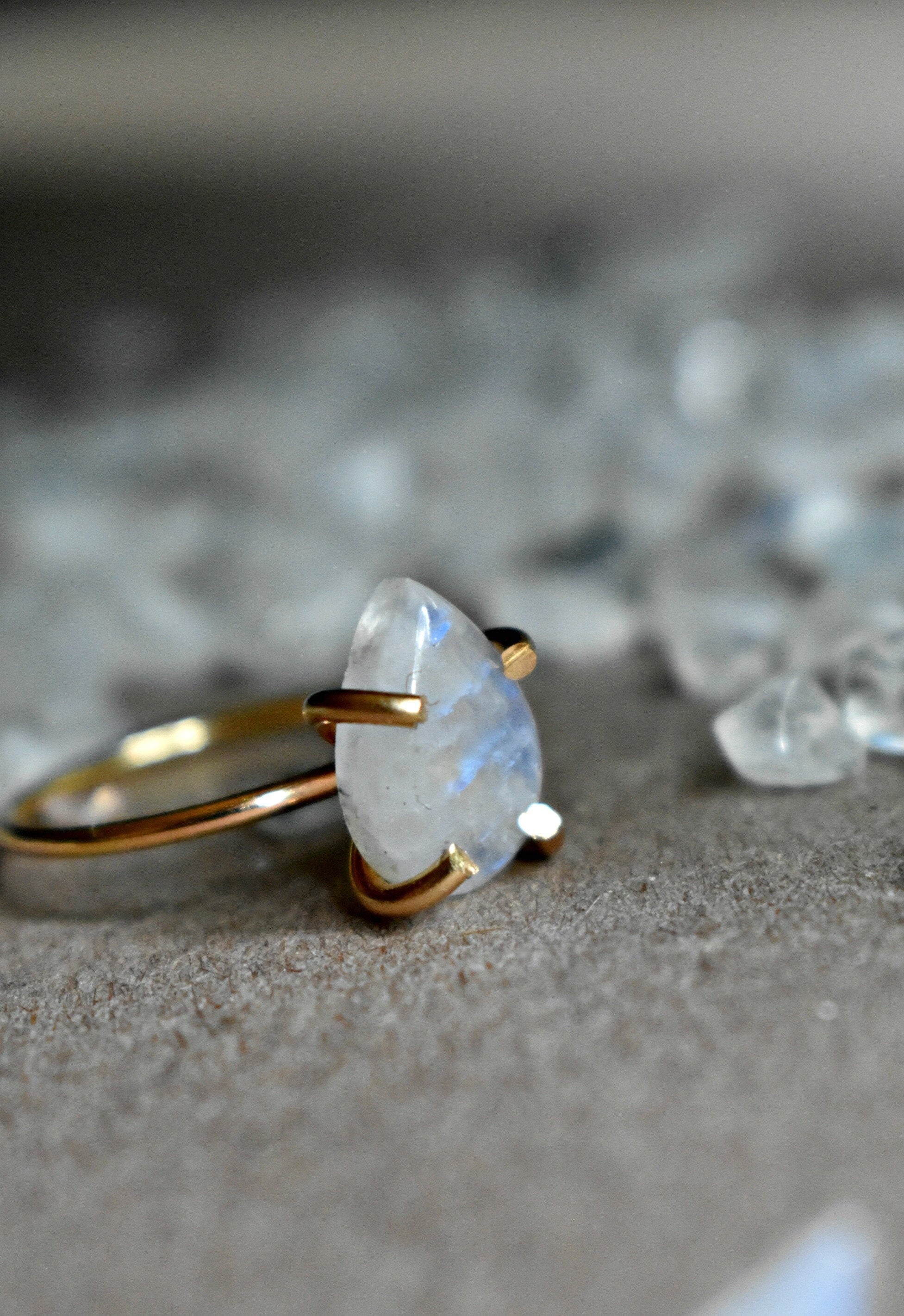 Moonstone Ring in Teardrop Shape, Moonstone for New Beginnings in Spiritual Life, Improve Intuition with Moonstone, Flashy Moonstone Jewelry