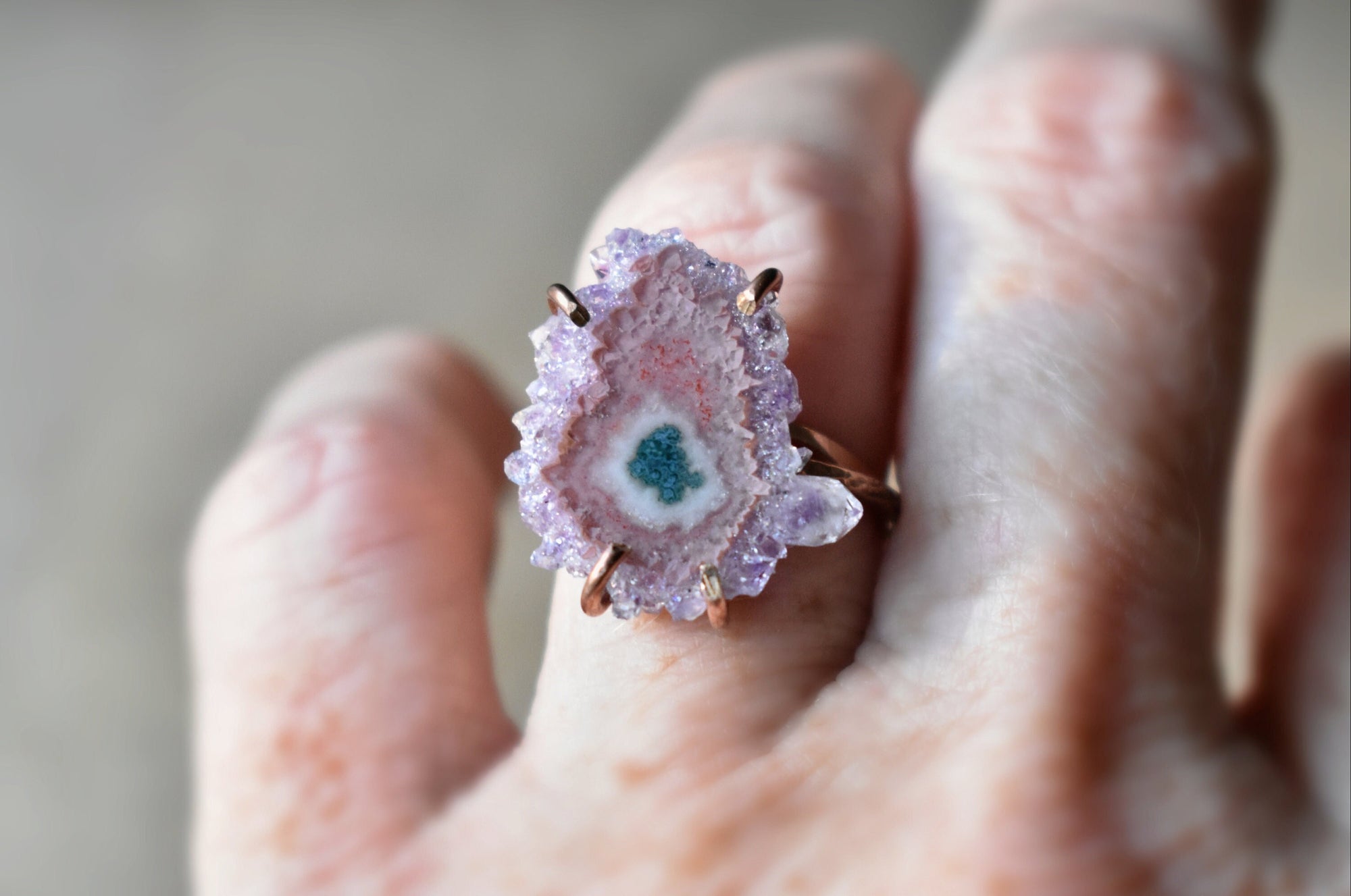 Amethyst Crystal Ring, Stalactite Crystal Slice in Pink, Cream, Purple, Turquoise in 14K Rose Gold Fill Band, Pink Quartz in Rose Gold, 7