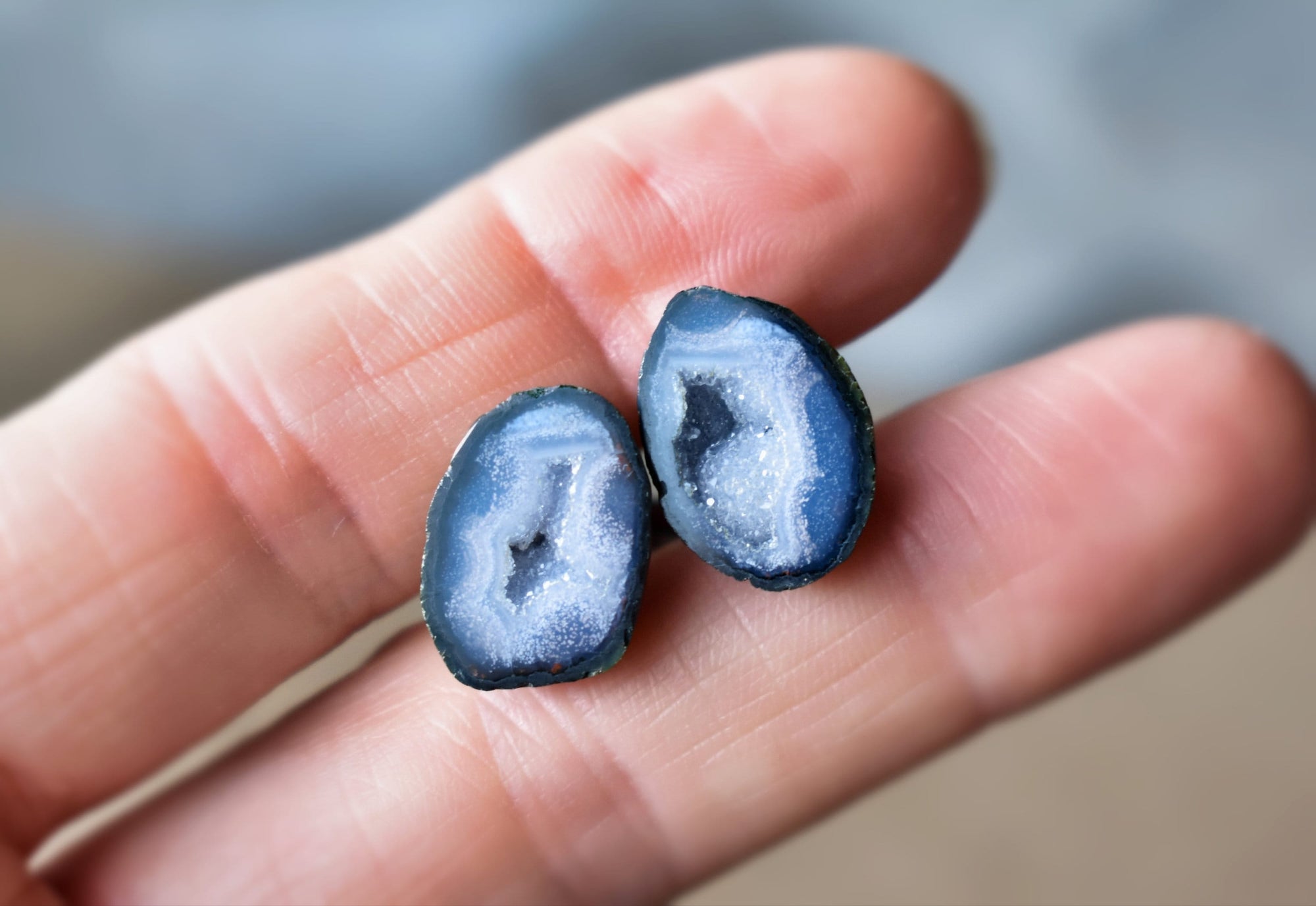 Luxury Men's Gifts for Christmas Morning, Periwinkle Blue Lavender Geode Cufflinks, Silver Stone Cuff Links, Unique Gift Hard to Buy For Men